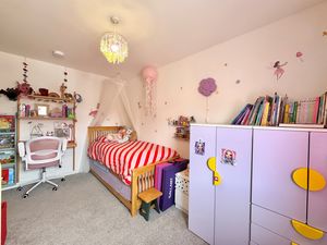Photo 5- click for photo gallery